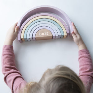 Arcoiris+madera+rosa+lifestyle+personalizado+letra2