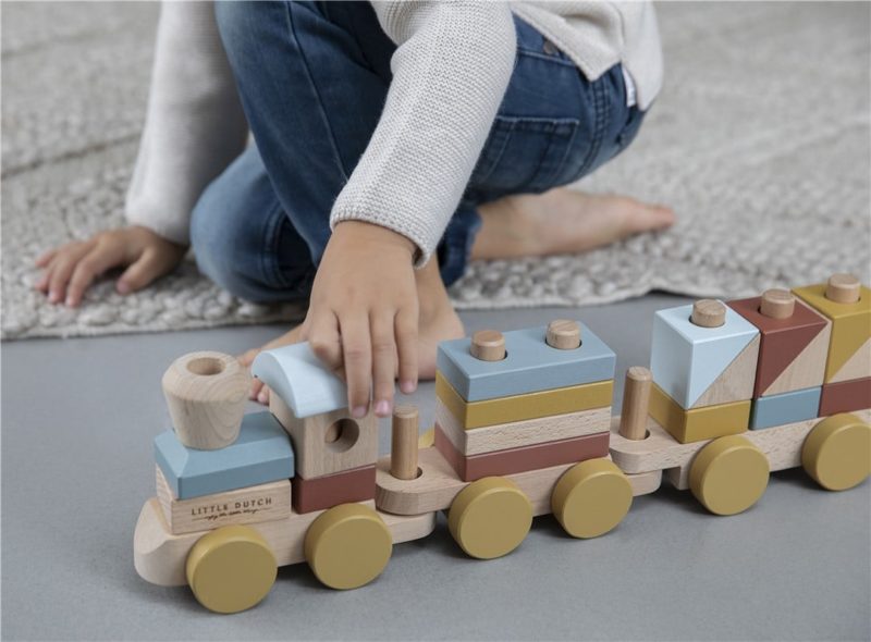 regalos originales bebes TREN PURE&NATURE LITTLE DUTCH lifestyle